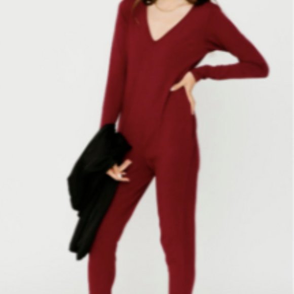 Smash + Tess - Burgundy Friday Romper - Picture 2 of 3